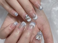 -爱纶美·美甲美睫半永久