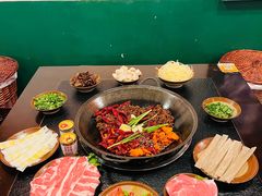 -渝井巷重庆老火锅(沈阳吉祥店)