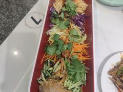 -嗨辣小聚·盘锦河蟹·海鲜烧烤龙虾(盘锦十年好店)