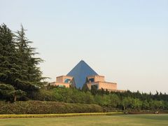 -上海市龙华烈士陵园