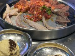-哈哈碳都·牛肋条无限自助烤肉(台江万达店)