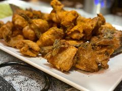 -八次方巴乡石锅鱼·金海湖水库活鱼(谷丰东路店)