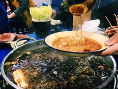 -马路边边·成都串串(翠柏路店)