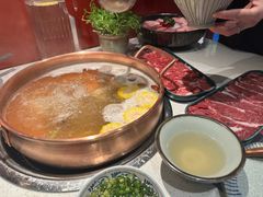 -牛村来人潮汕牛肉火锅(西单店)