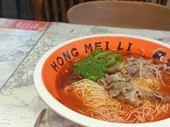 -大食代美食广场(上海中心店)