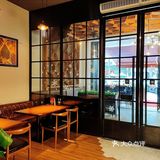 『 Y+PLUS韦铂斯餐吧 』