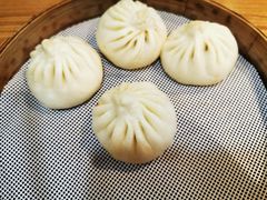 传统猪肉灌汤包-草包包子铺(宽厚里店)