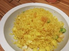 菠萝饭-粤港餐厅(禹州商业广场店)
