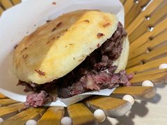 -闫家驴肉老店(华电一校店)