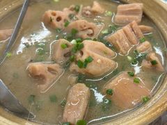 筒子骨藕汤-小民大排档(马场角横路店)