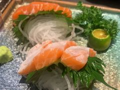 -铭牛烧肉·和牛海鲜自助(高新月牙湖店)