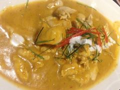 -Dang restaurant (patong phuket)