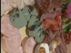 -嗨辣小聚·盘锦河蟹·海鲜烧烤龙虾(盘锦十年好店)