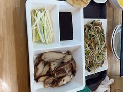-李连贵熏肉大饼(金隅嘉品Mall店)