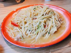 -先启半步颠小酒馆(虹桥龙湖天街店)
