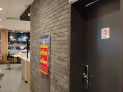 -麦当劳(健德桥得来速店)