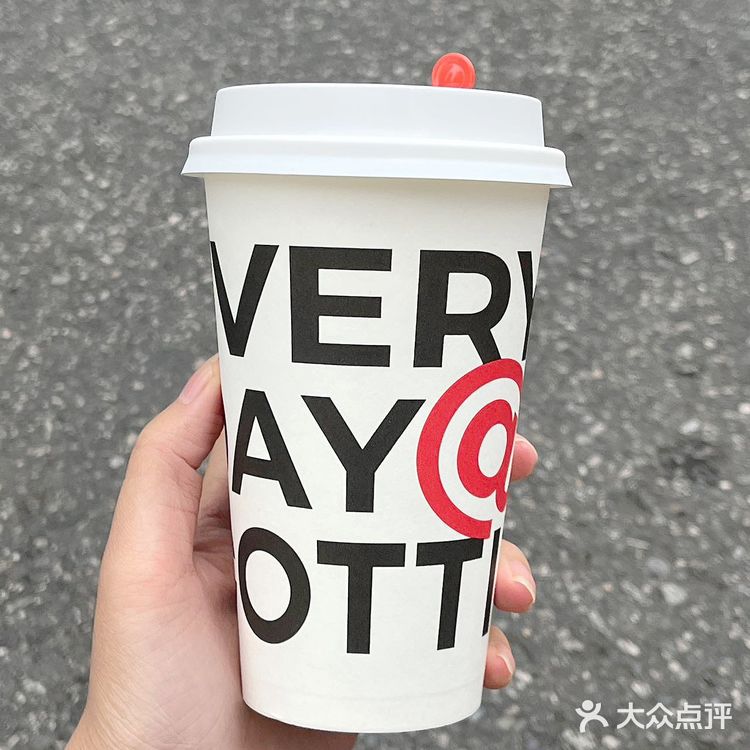热乎乎的咖啡☕冬天喝起来暖心又暖胃‼️