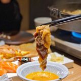 闹市中的静区日料店，上下两层打造专属用餐空间‼️