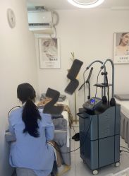 -瓷肌博士·祛痘科技美肤