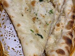 蒜香薄饼-Santoor 萨都里印度餐厅(北锣鼓巷店)