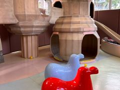 -水桶王国主题餐厅·聚会·生日派对·亲子活动·家庭套餐(亚龙湾希尔顿店)