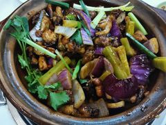 鸡煲-胡须佬鸡煲四季火锅(龙珠大道店)