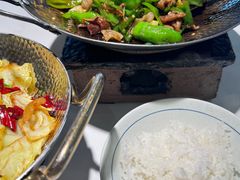 -费大厨辣椒炒肉(高铁吾悦广场店)
