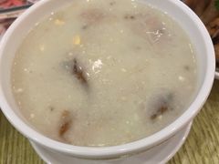 金銀蛋瘦肉粥-添好运点心专门店(百老汇店)