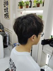 -尤司男士国潮理发馆