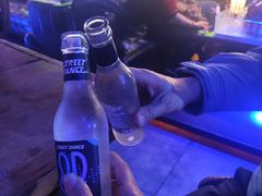 -喜鹊音乐酒馆(西街店)