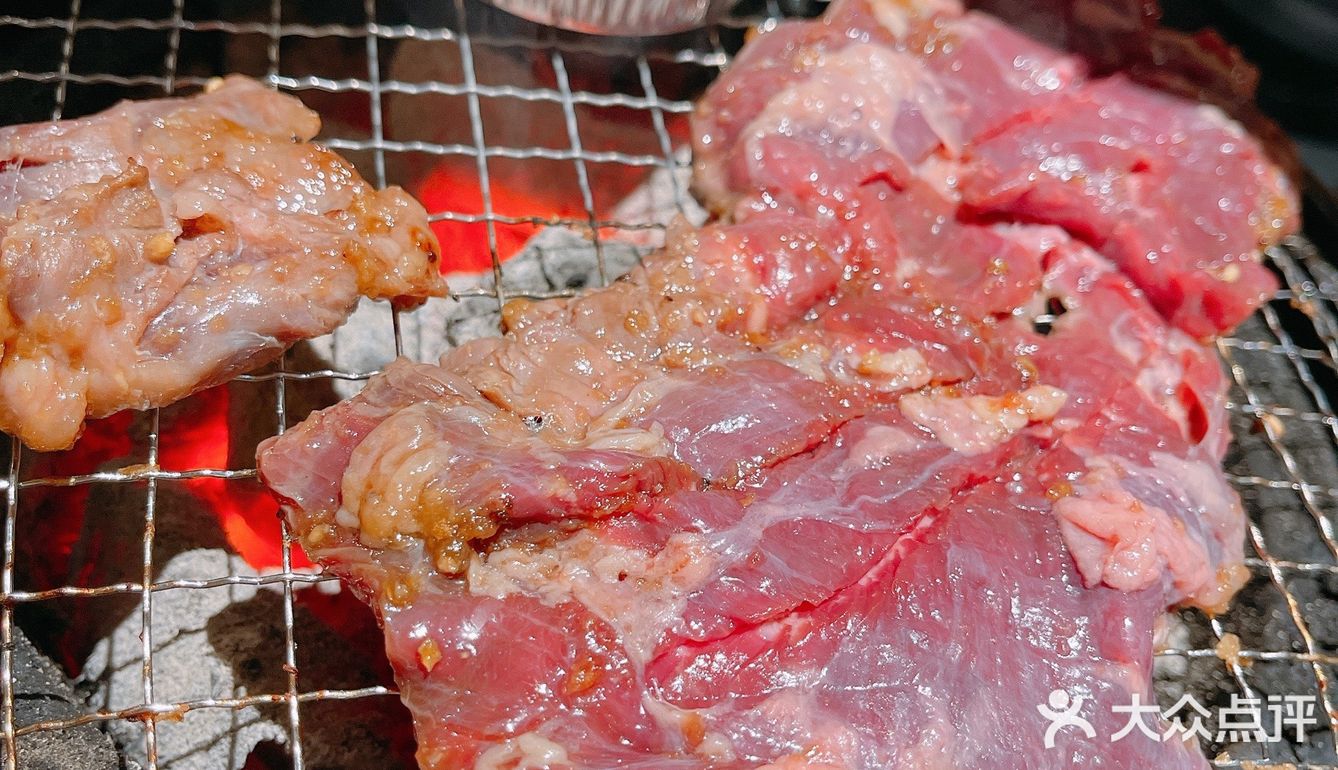 海雅里面饭点排队大军前三应该有它
