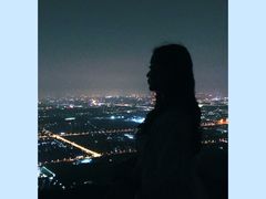 -鬼笑石后山停车场