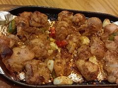 -老东镇啤酒屋海鲜加工·蒸汽海鲜·海鲜烧烤(台东店)