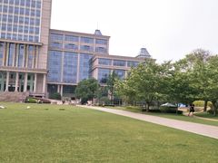 -复旦大学光华楼