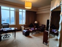 套房-上海红塔豪华精选酒店