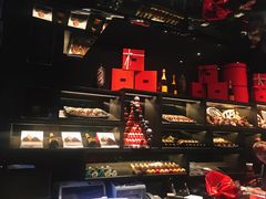 -Salon de The de Joel Robuchon(外滩18号店)