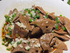 -河畔春天时尚餐厅