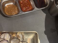 -围炉肉舍丹东海鲜烤肉·烤活鳗(步行街店)
