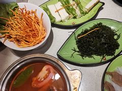 -一叶一世界·素食餐厅(锦华万达店)