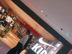 -上海第一八佰伴