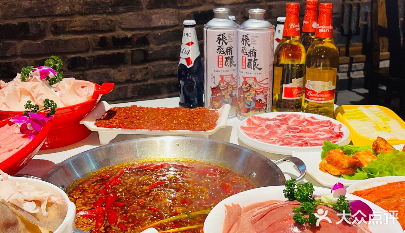 开十几年的口碑火锅店，吃过的全都在夸~ 