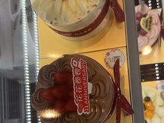 -花花卷卷·鲜食蛋糕(静安久光百货店)