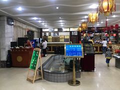 -春华海鲜城(广场西苑店)