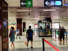 -一品天下(地铁站)