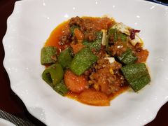 蛋白尖椒西红柿炒肉沫-亚龙湾老厨房·海南家常味