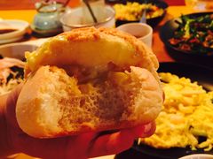 迷你冰镇菠萝油-来龙里 精致 东南亚餐室(万象城店)