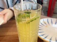 -必胜客(新中纬店)