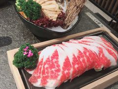 -湊湊火锅·茶憩(杭州湖滨银泰in77店)