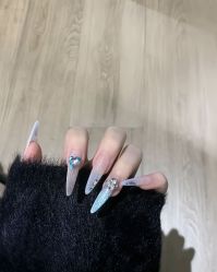 -斯馨·健康美甲美睫