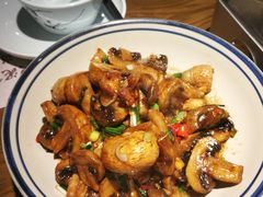 -黄泥岗·地道湖北菜(奥特莱斯店)